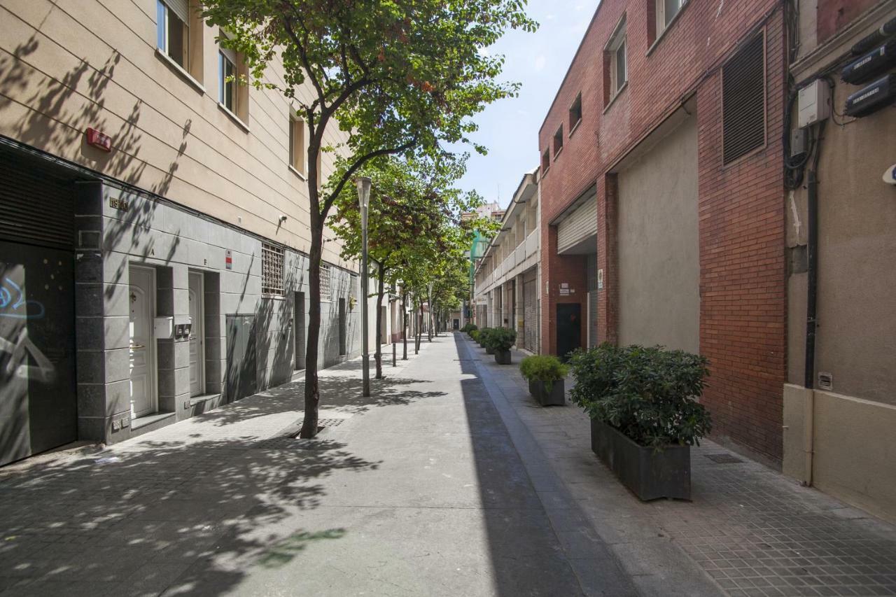 Tendency Apartments - Sagrada Familia Барселона Екстериор снимка