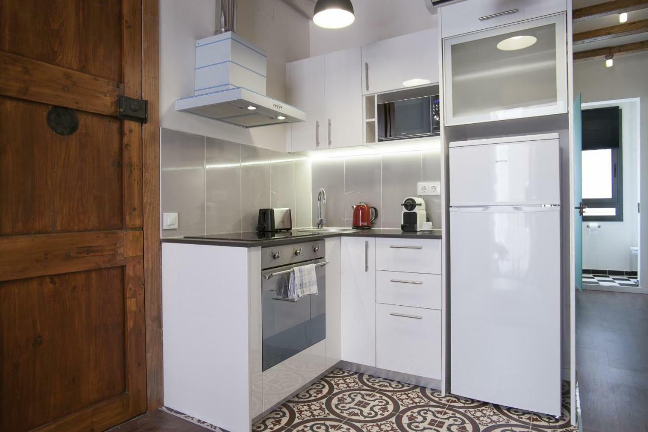 Tendency Apartments - Sagrada Familia Барселона Екстериор снимка